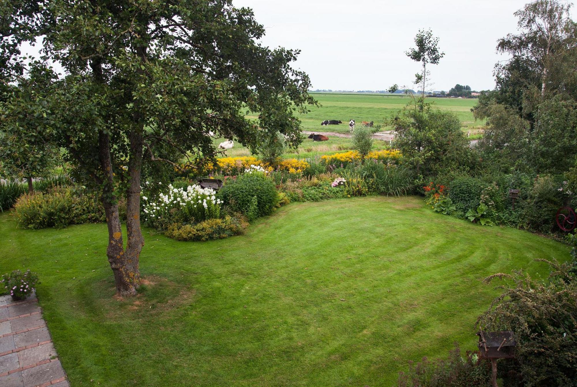 Farm Overleekerhoeve Monnickendam Exterior photo
